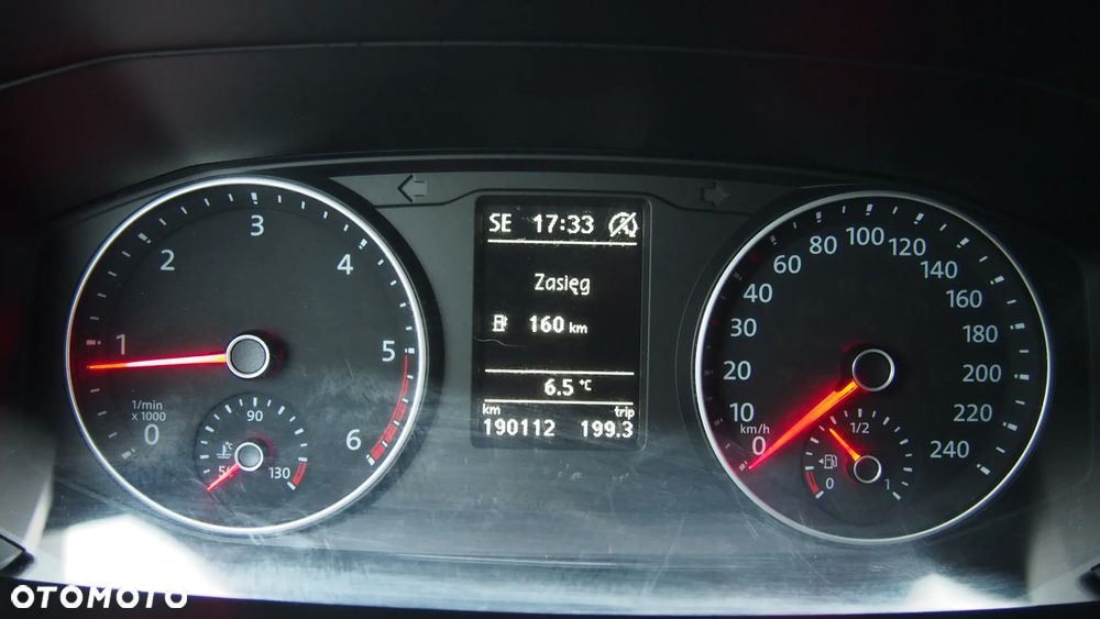 Volkswagen Multivan 2.0 TDI L1 Trendline 4Motion DSG - 36