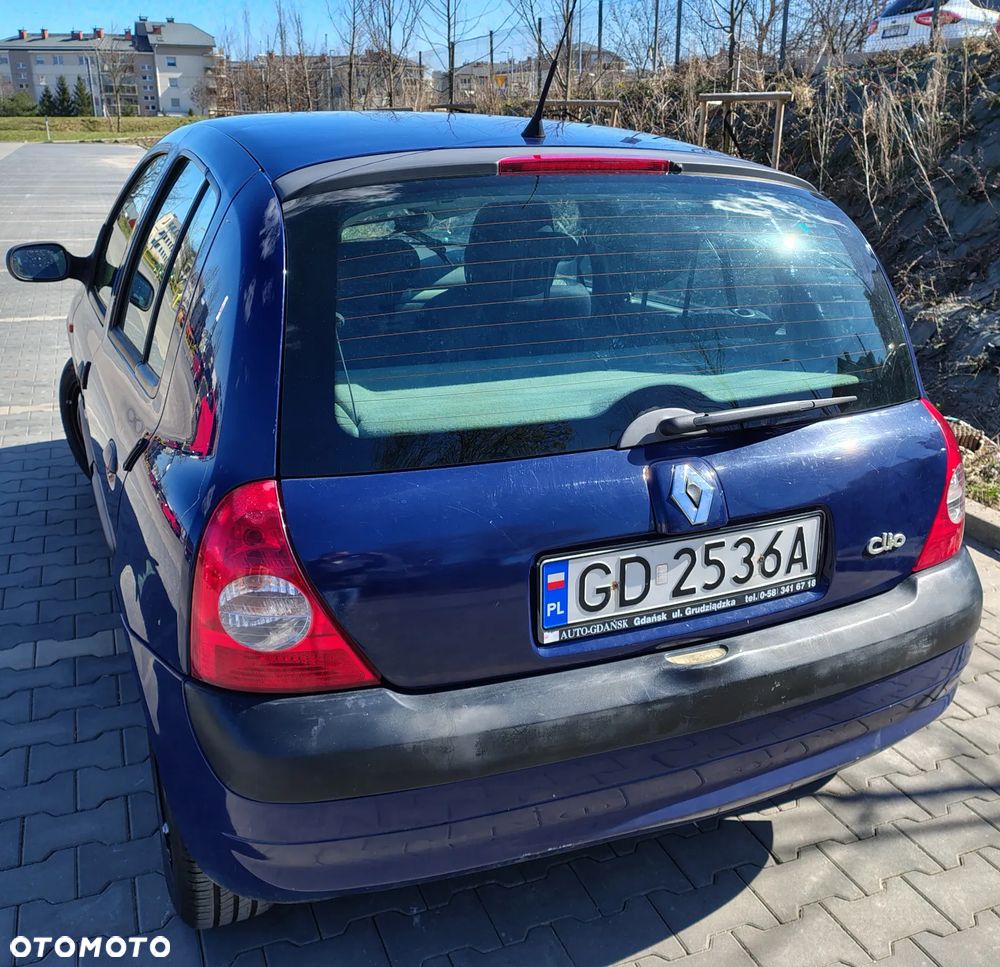 Renault Clio 1.2 16V Authentique - 5