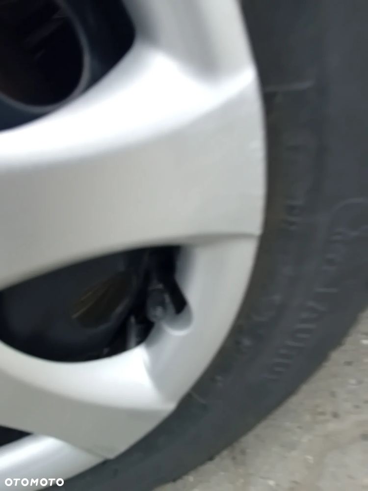 Peugeot 107 1.0 Urban Move Euro5 - 16