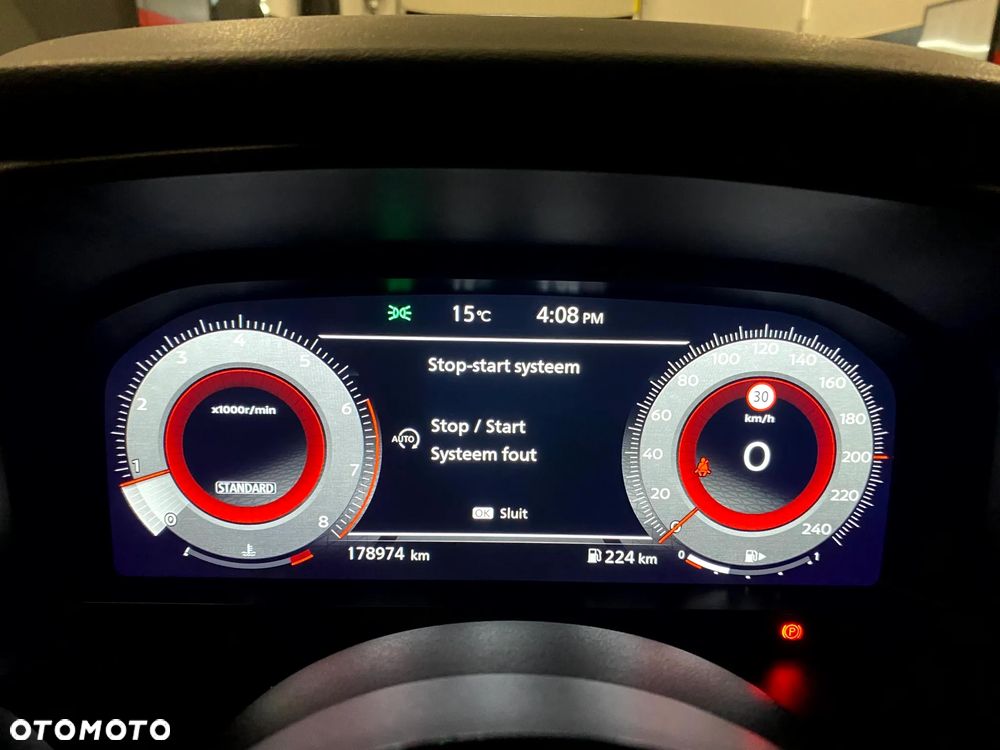 Nissan Qashqai 1.3 DIG-T Tekna - 18