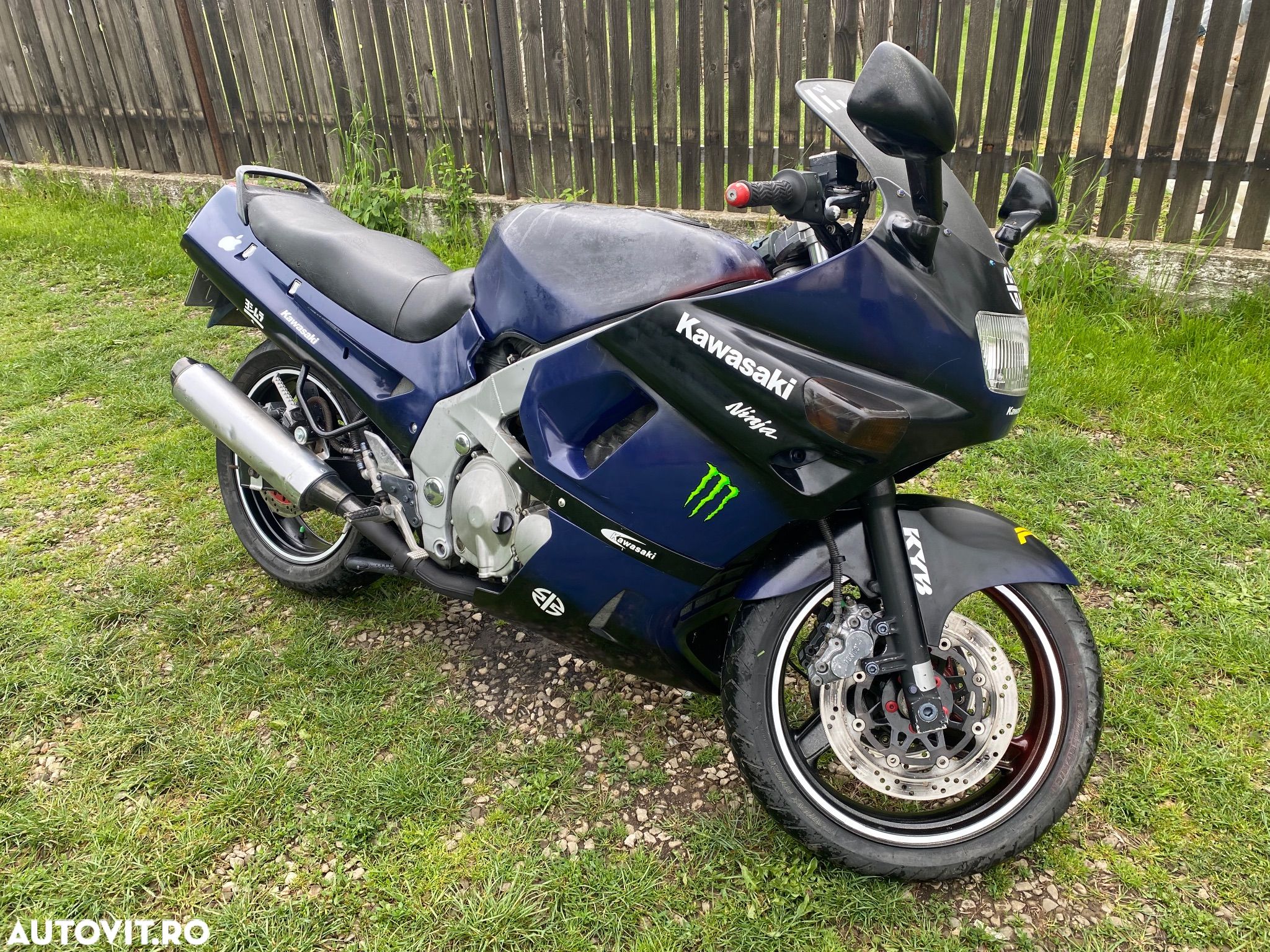 Kawasaki ZZ-R 600 - 1