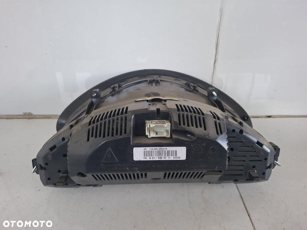 LICZNIK ZEGARY MERCEDES W211 a2115405711 - 3