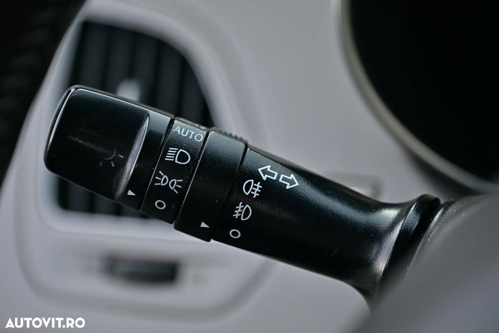 Hyundai ix35 2.0 CRDI High 4WD GLS Premium - 17