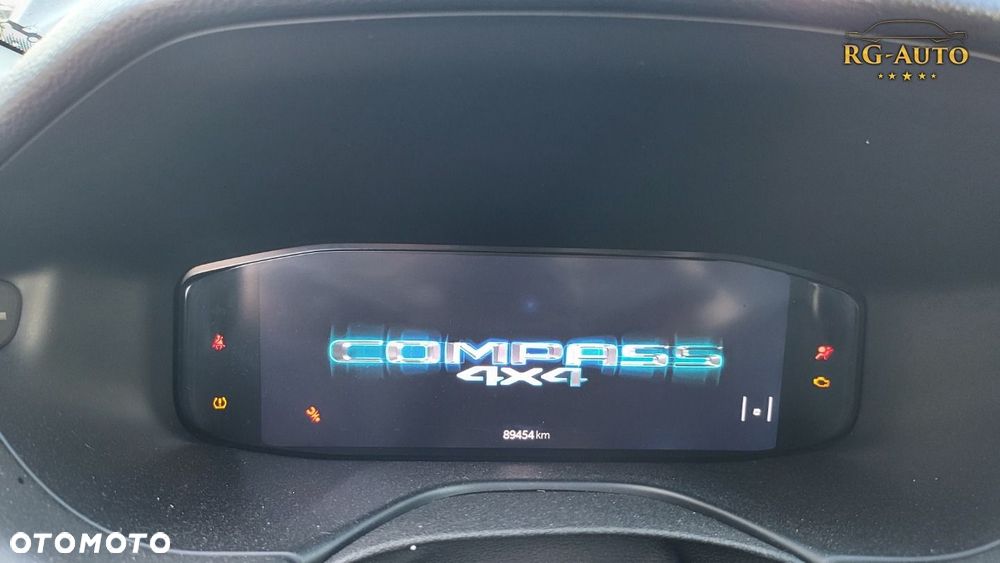 Jeep Compass - 29