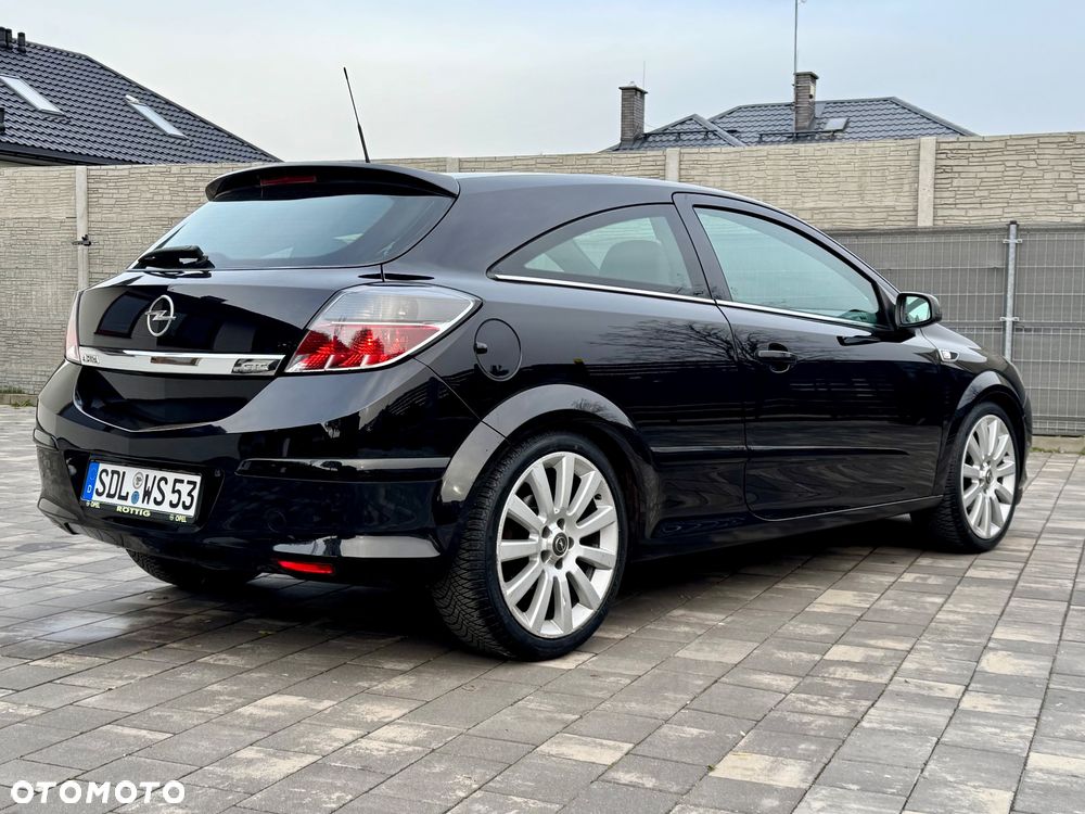 Opel Astra - 35