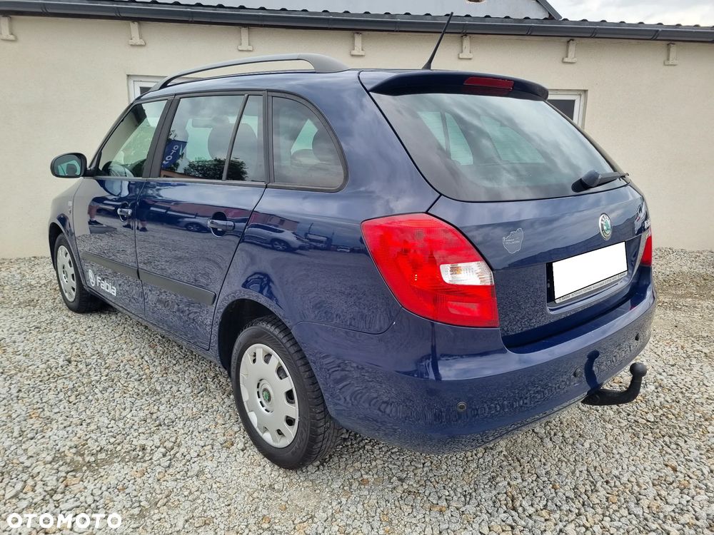 Skoda Fabia 1.2 TSI FAMILY - 3