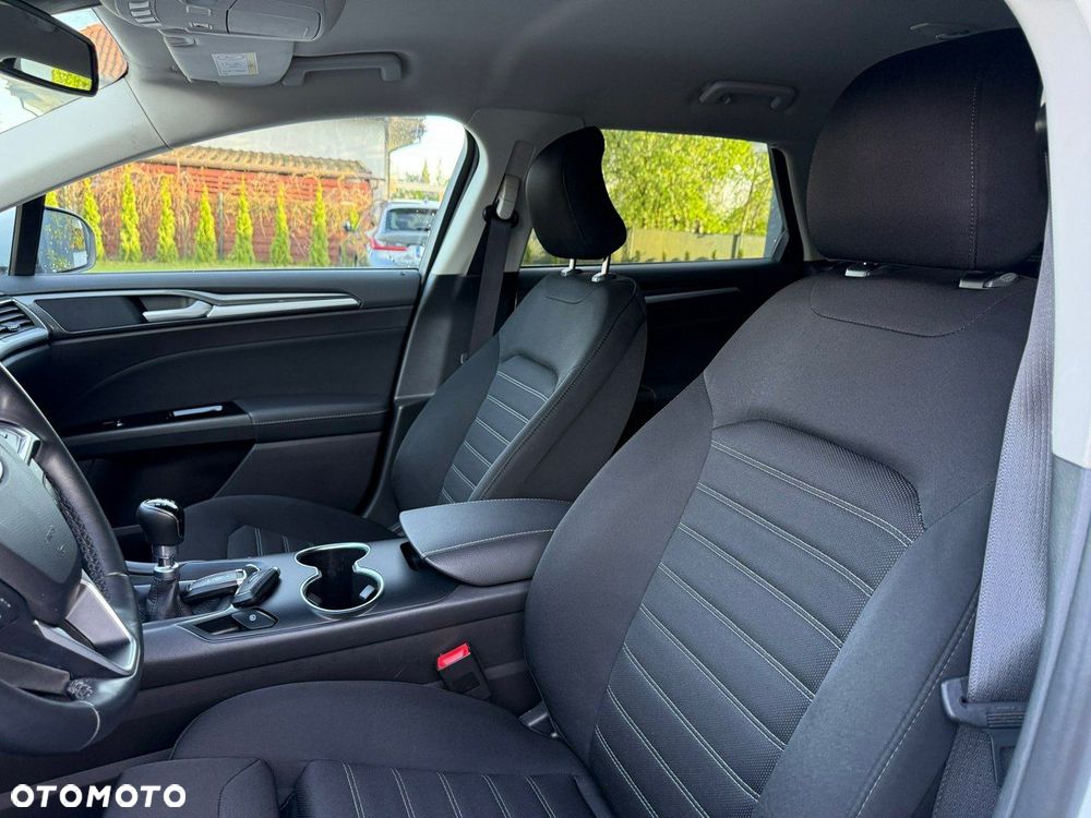 Ford Mondeo - 9