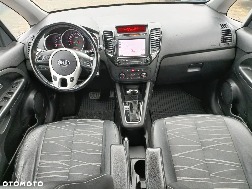 Kia Venga 1.6 Business Line - 12