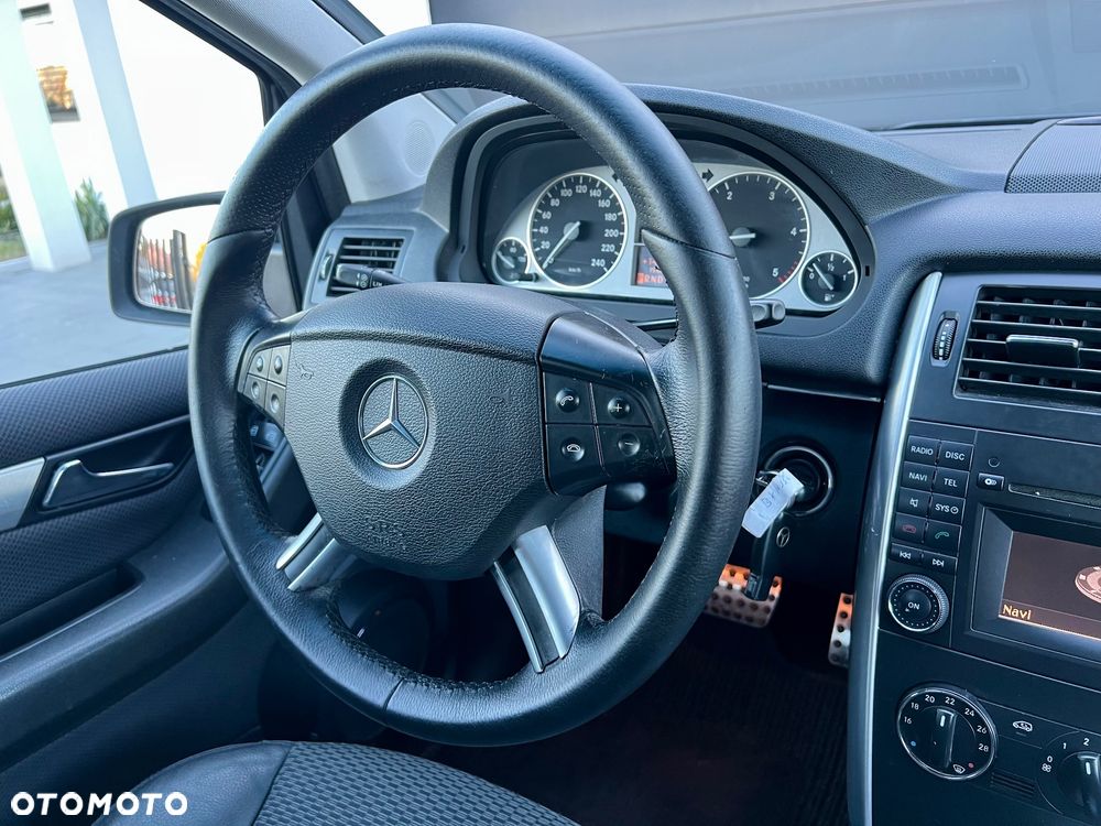Mercedes-Benz Klasa B 200 CDI Autotronic - 21