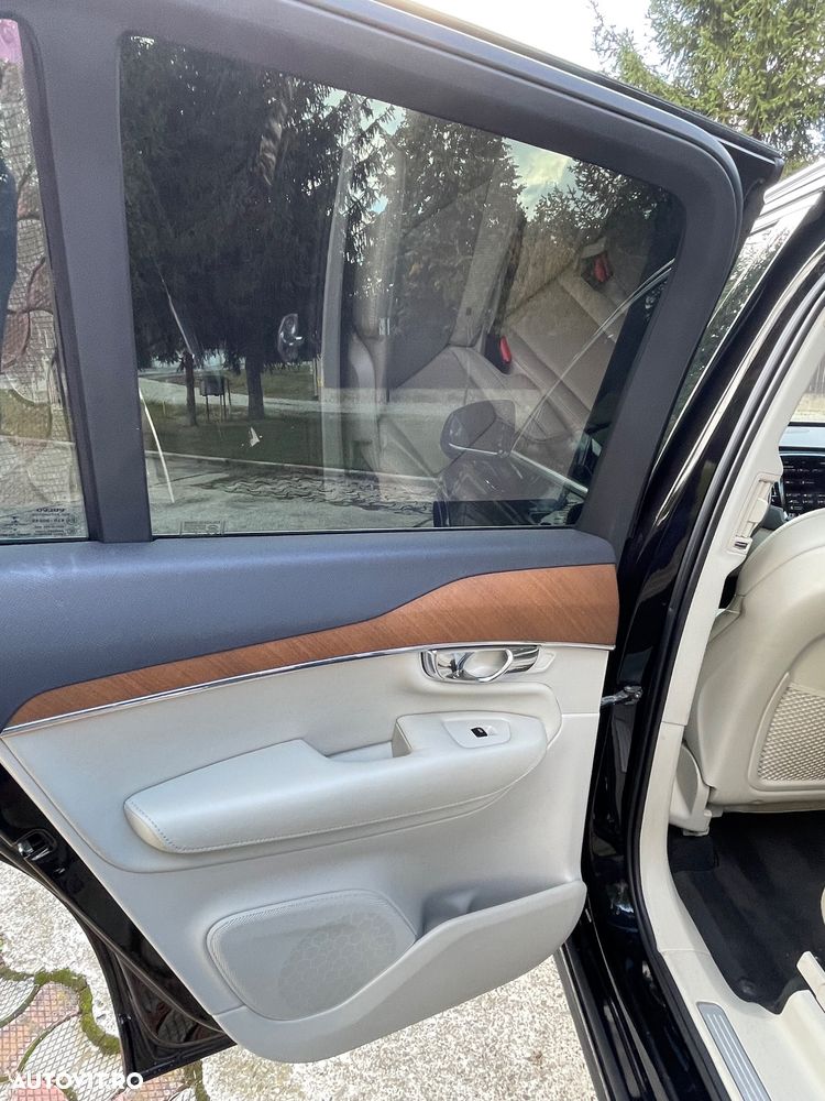 Volvo XC 90 D5 AWD Inscription - 9