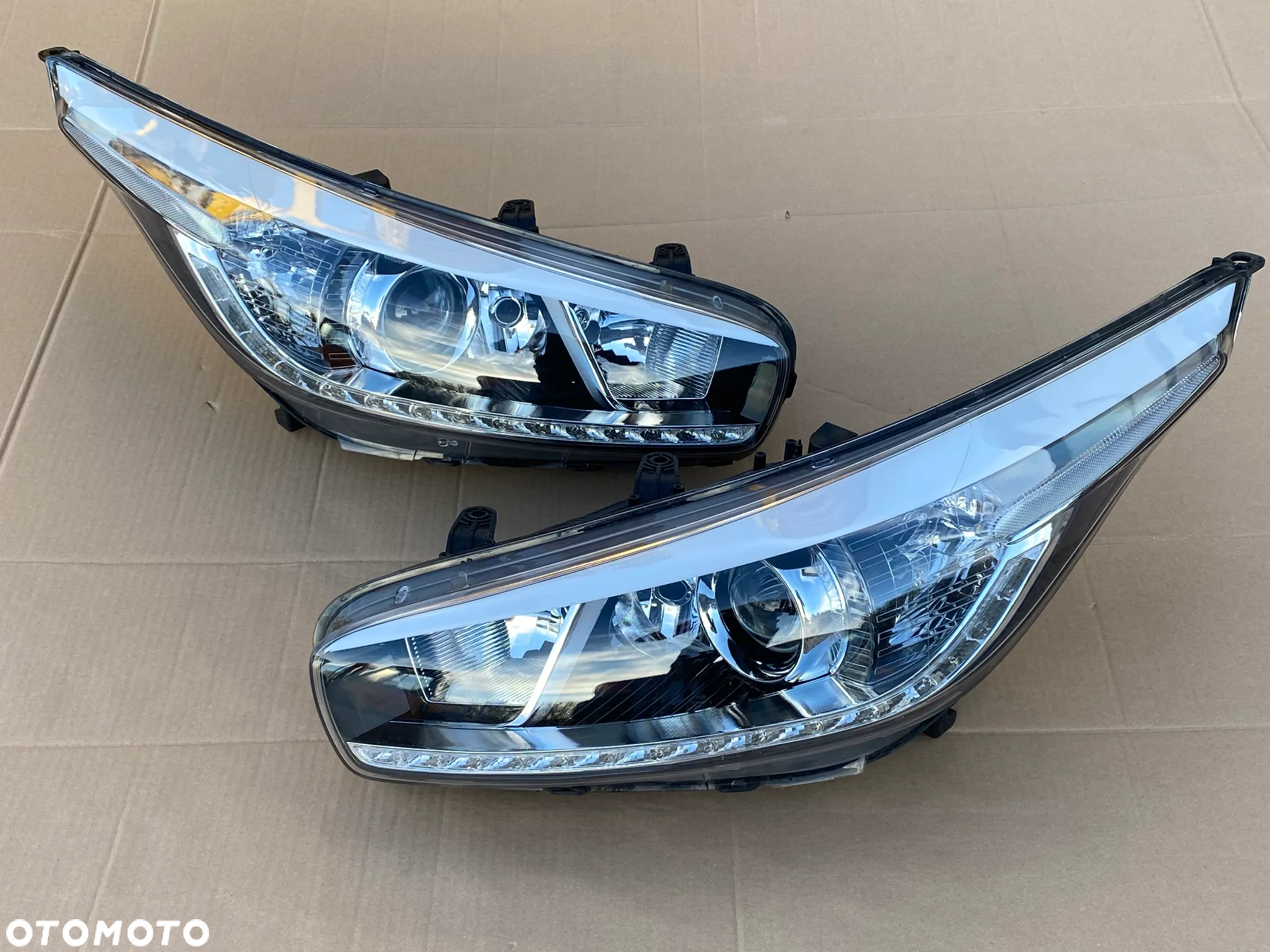 Kia Ceed II 2012- Lampa lewa przód soczewka zwykła Led europa - 5