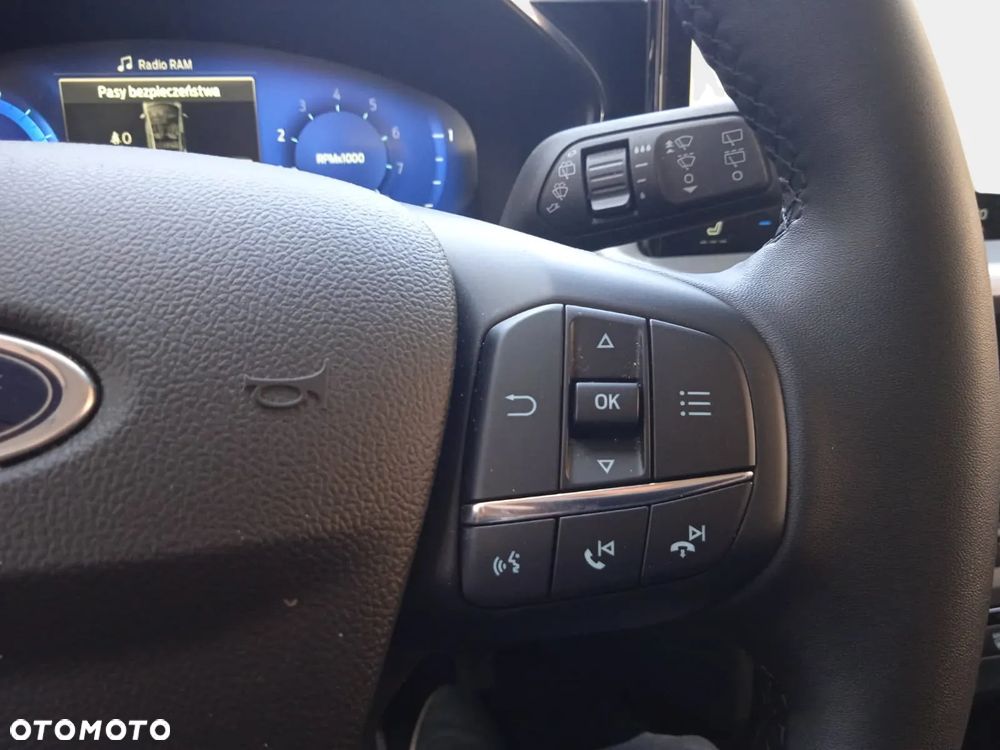 Ford Focus 1.0 EcoBoost Titanium X - 16
