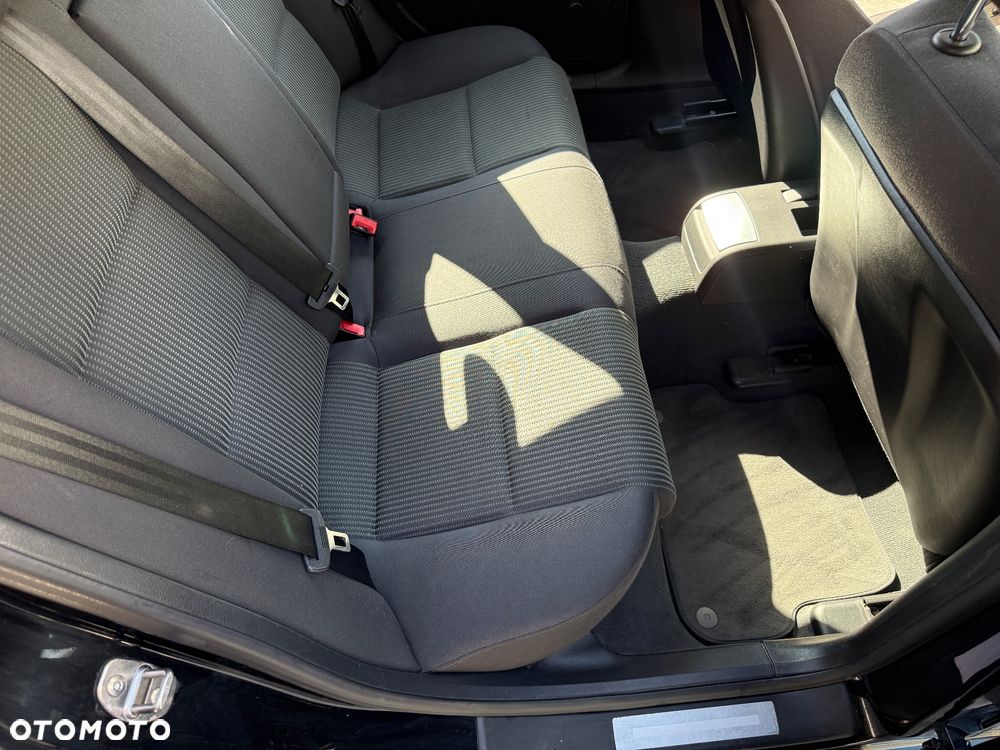 Audi A4 Avant 1.8T - 28
