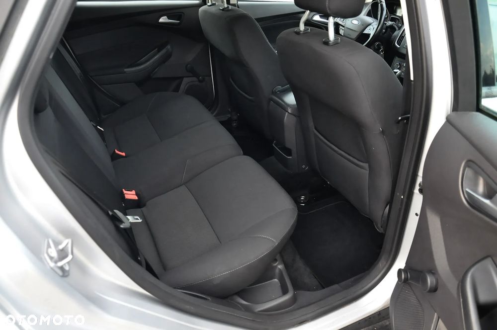 Ford Focus 1.5 TDCi DPF Start-Stopp-System Business - 31