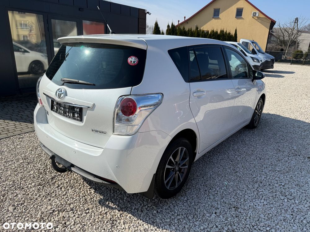 Toyota Verso 1.8 5-Sitzer Executive - 4