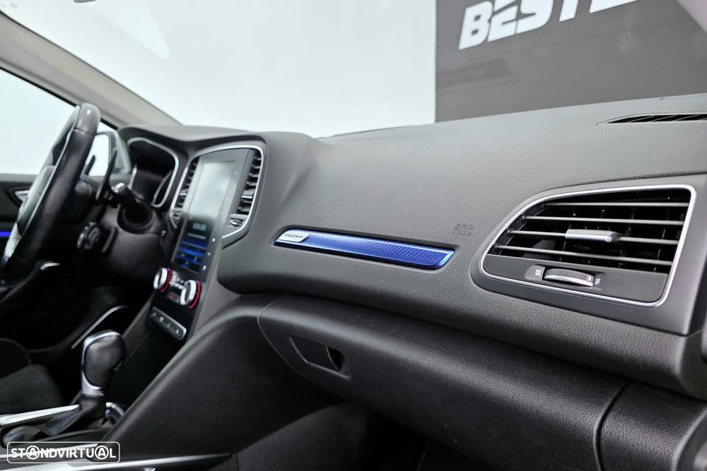 Renault Mégane 1.6 dCi GT EDC - 30