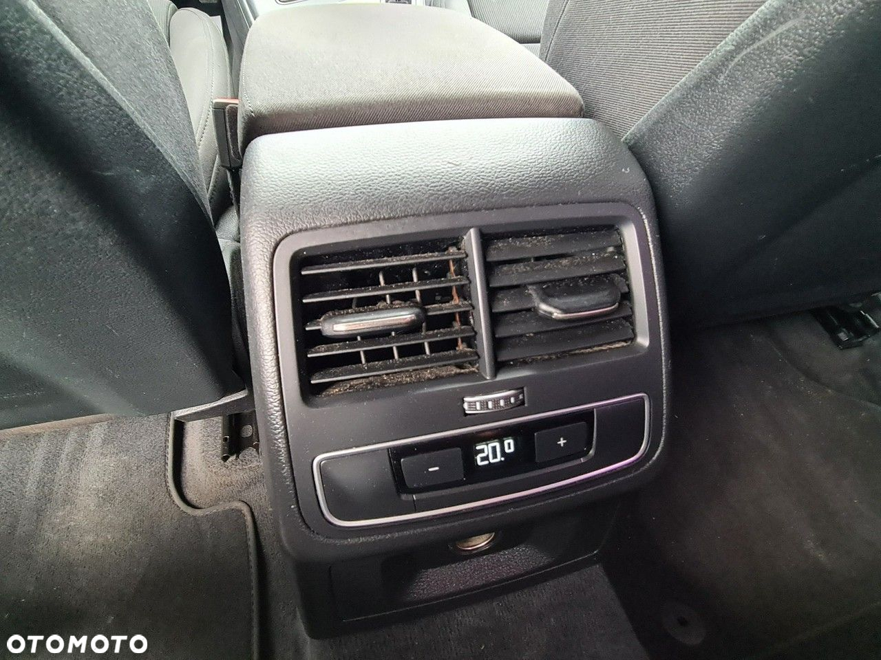 Audi A4 Avant 2.0 TDI DPF clean diesel multitronic S line Sportpaket - 25
