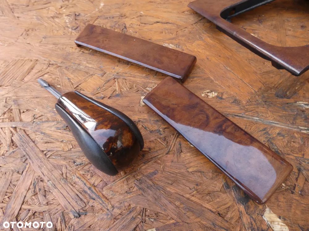 BMW E39 DEKOR LISTWY  NUSSBAUM - 6