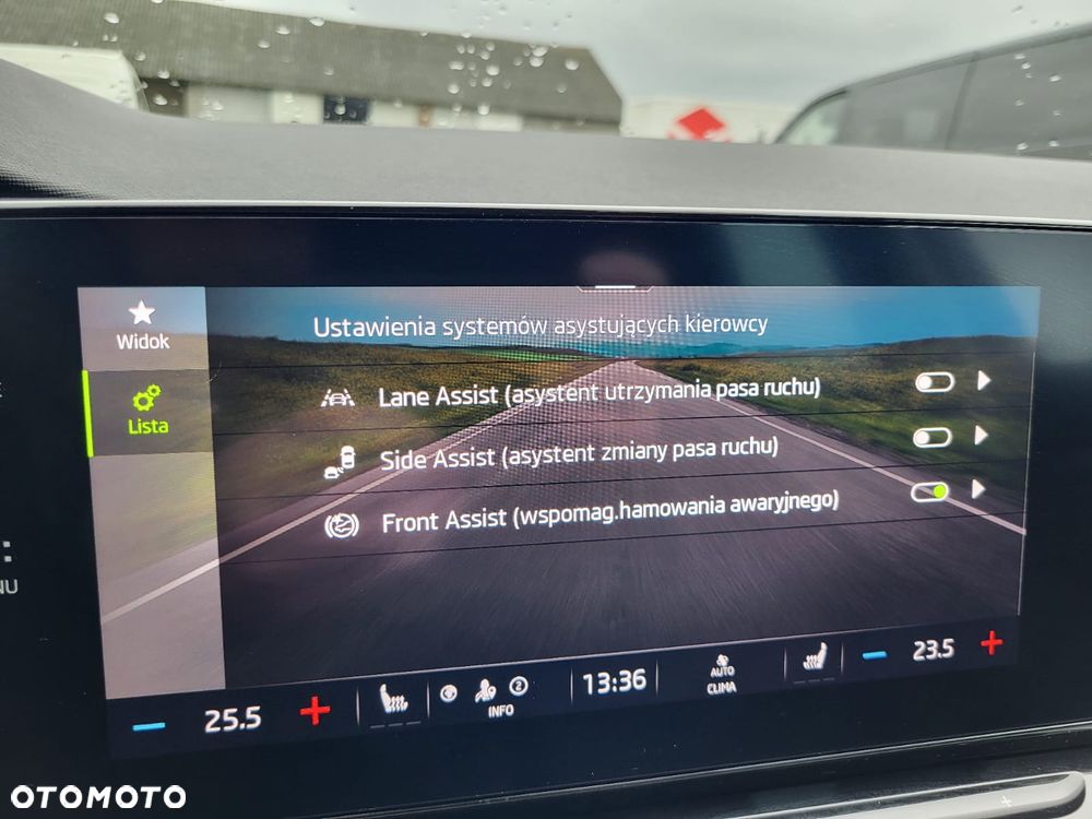 Skoda Octavia 2.0 TDI DSG Exclusive Plus - 29