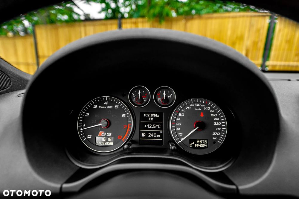 Audi S3 2.0T FSI Quattro - 26