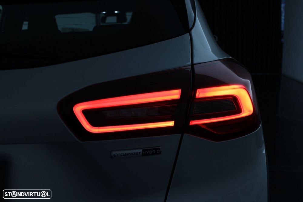 Ford Focus 1.0 EcoBoost MHEV ST-Line - 28