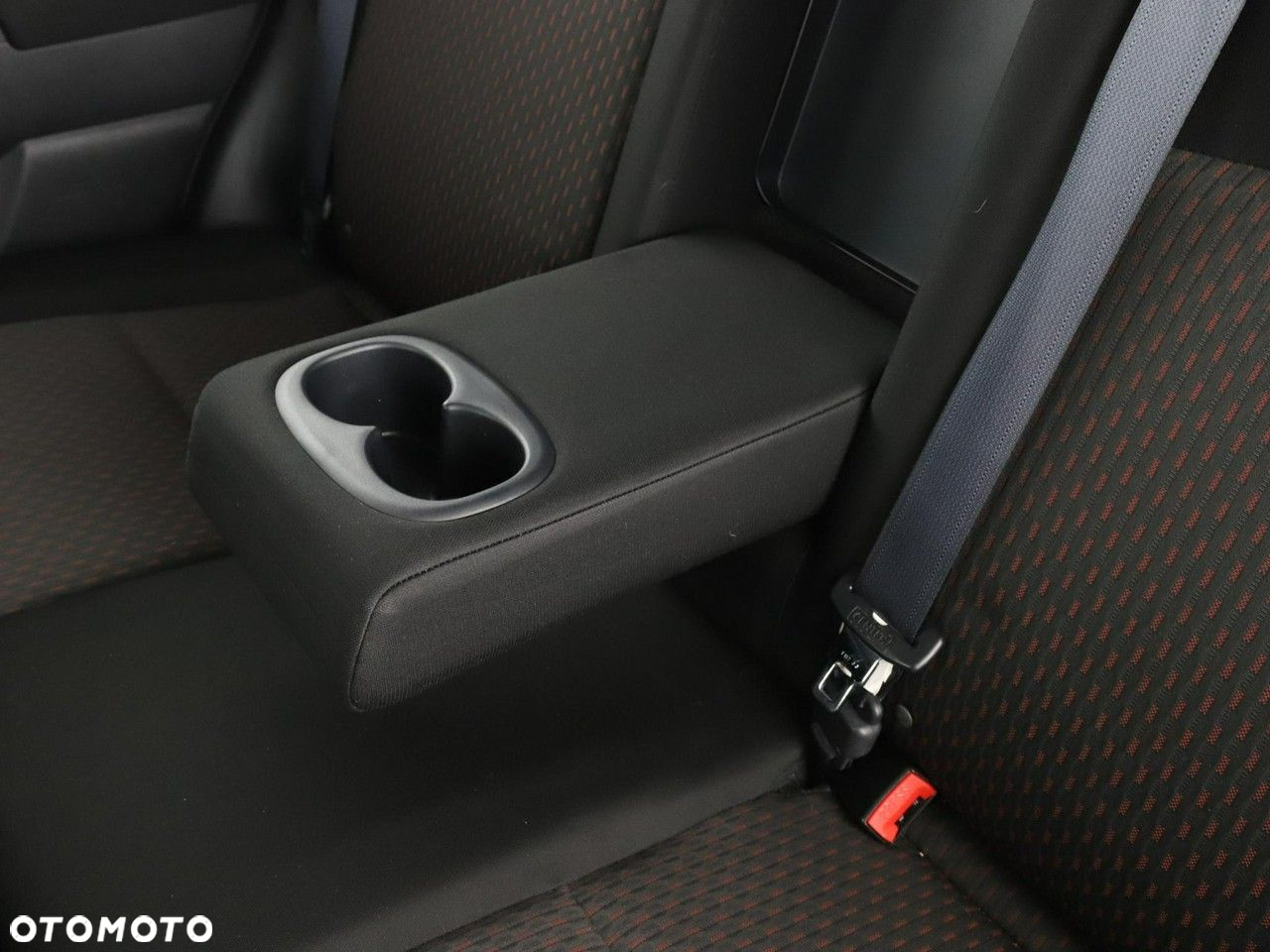 Mitsubishi ASX 1.6 2WD Edition 100 - 34