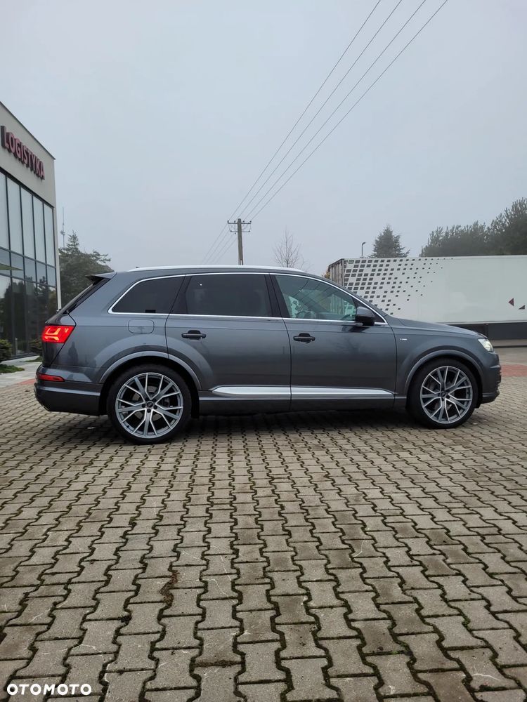 Audi Q7 - 6