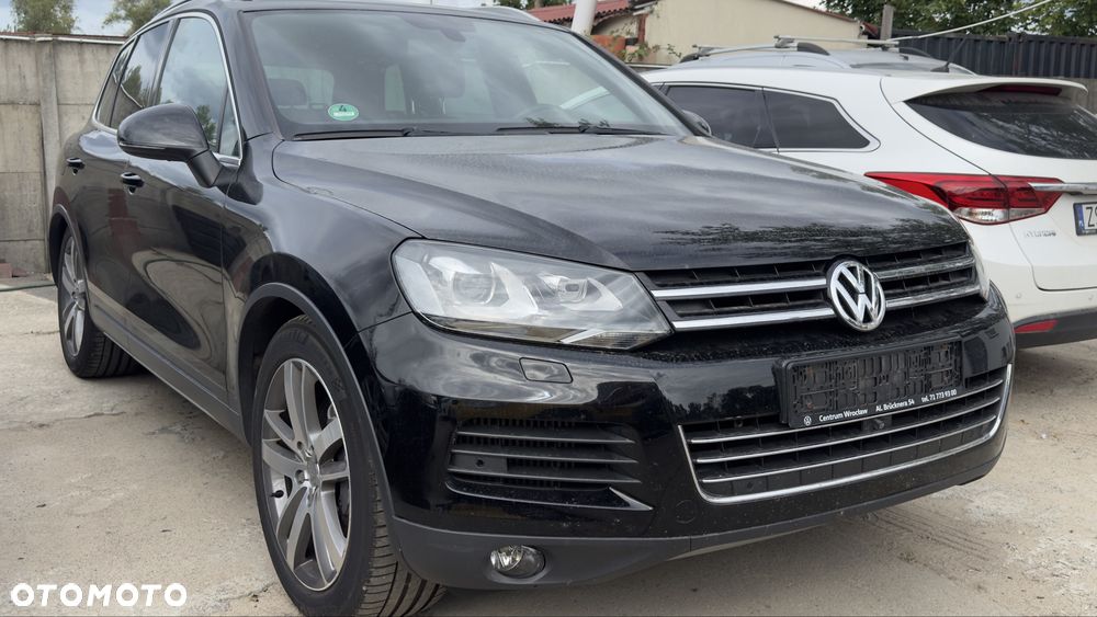 Volkswagen Touareg - 2