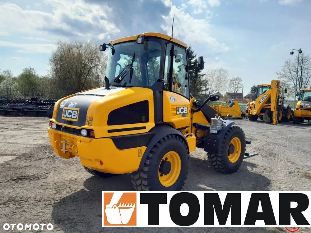JCB 409 - 7