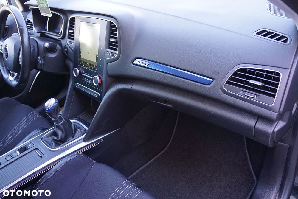 Renault Megane ENERGY TCe 130 GT LINE - 11