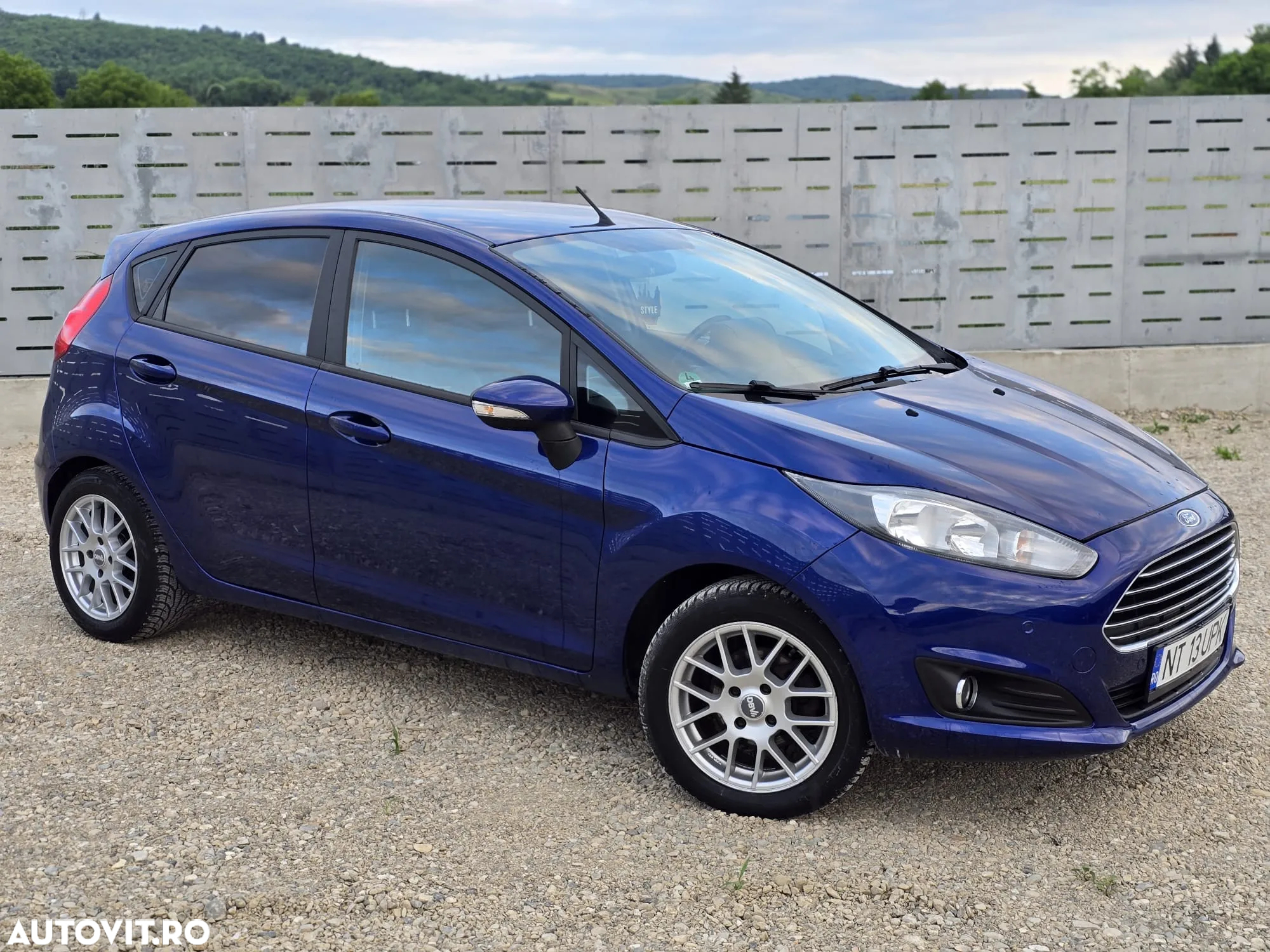 Ford Fiesta 1.6 TDCi DPF Trend - 12
