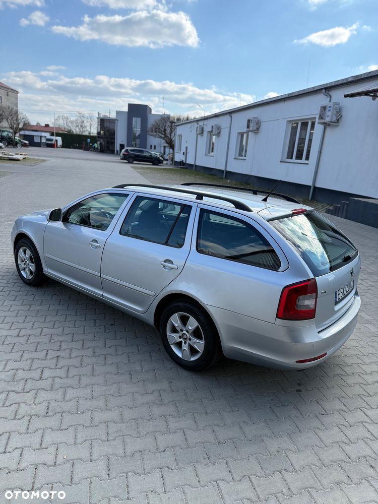Skoda Octavia 2.0 TDI DPF Ambition - 4