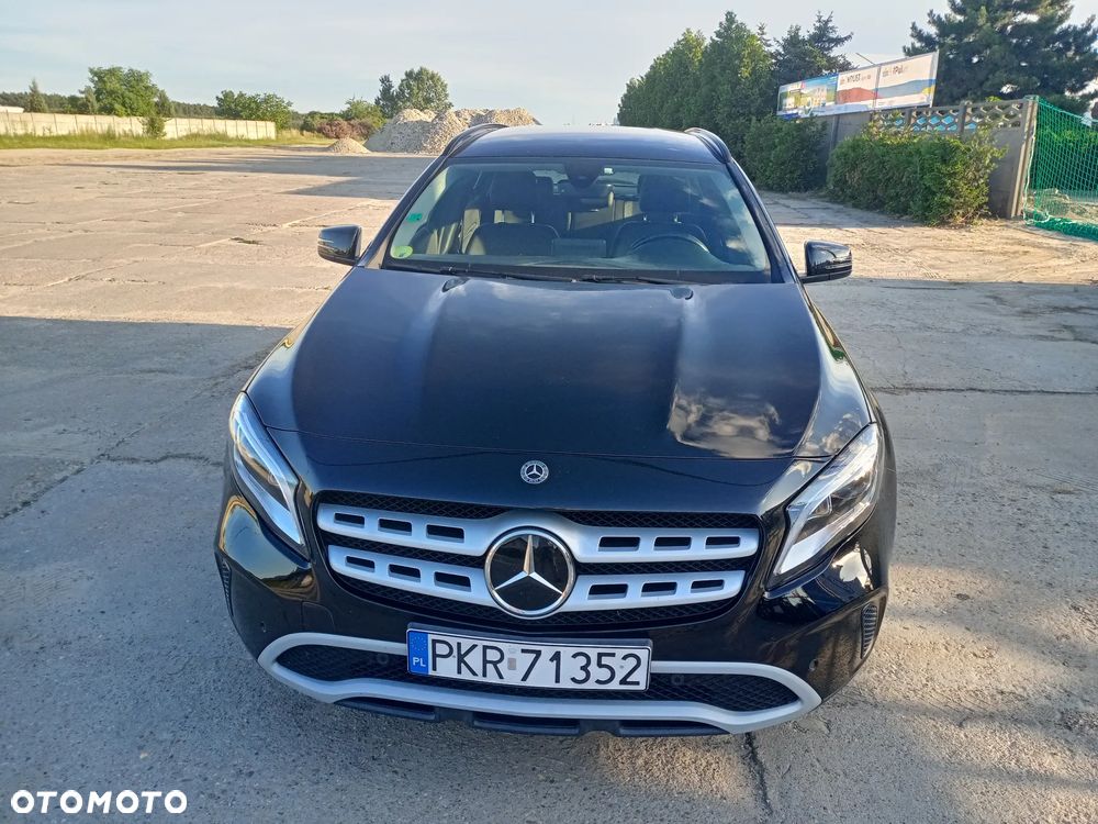 Mercedes-Benz GLA 200 (CDI) d 7G-DCT - 1