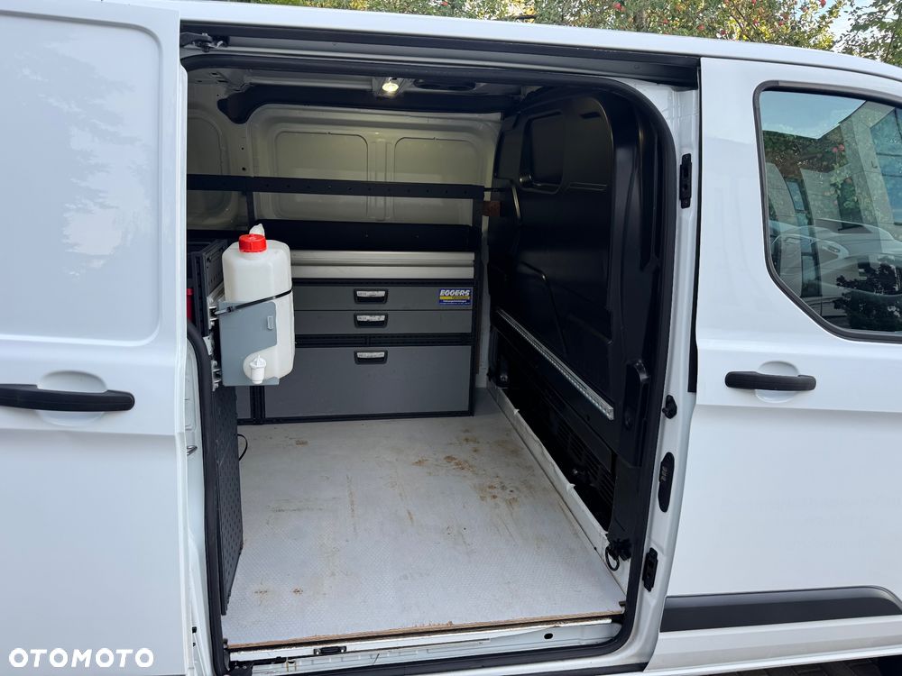 Ford Transit custom - 38