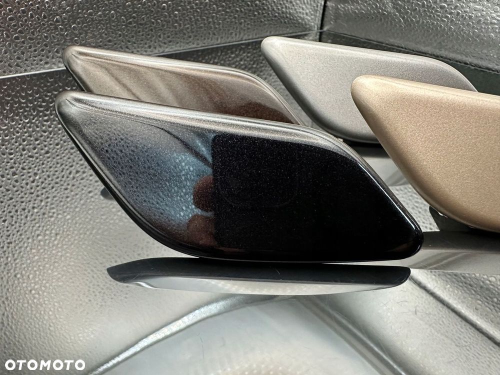 ZAŚLEPKA SPRYSKIWACZA COROLLA E21 2019 - WSZYSTKIE KOLORY OEM 85353-02160 - 6