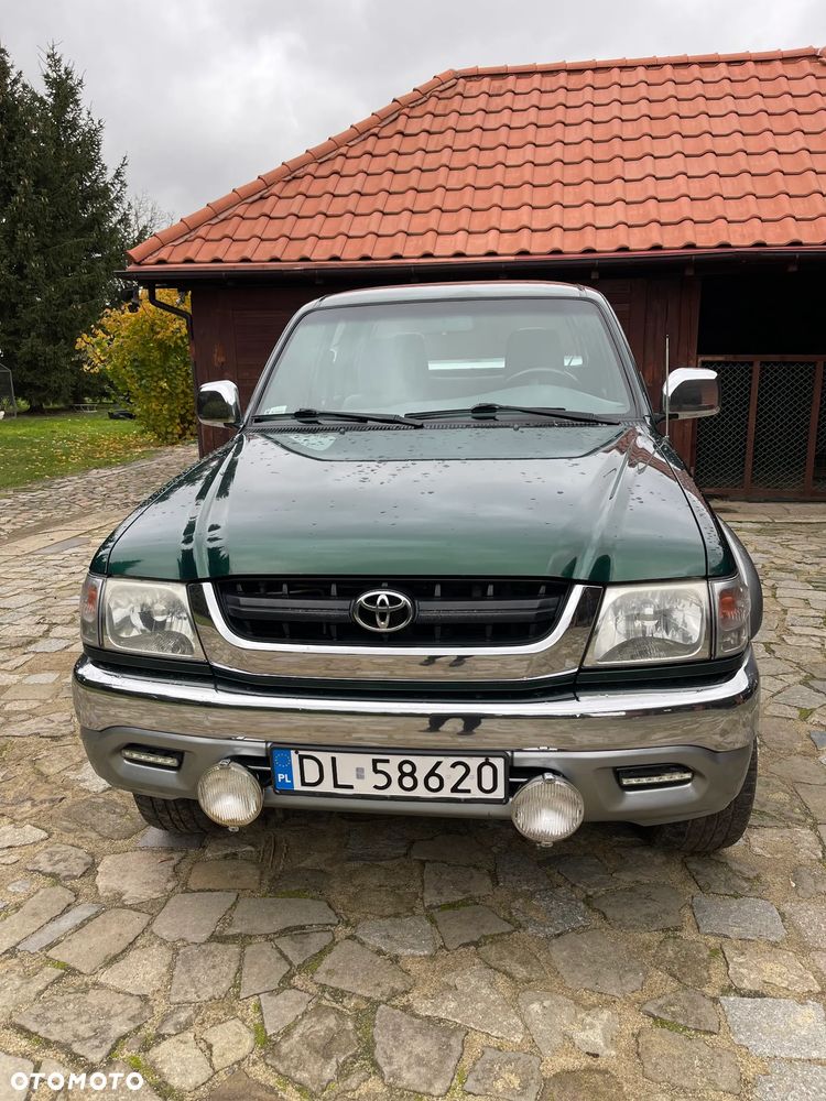 Toyota Hilux 2.5 D-4D SR5 - 6