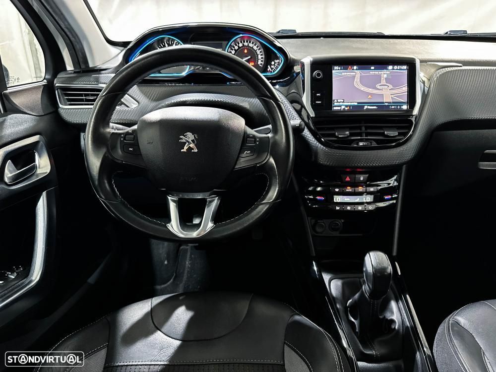 Peugeot 2008 1.2 PureTech GT Line - 20