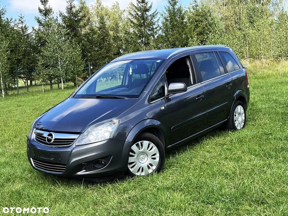 Opel Zafira - 1