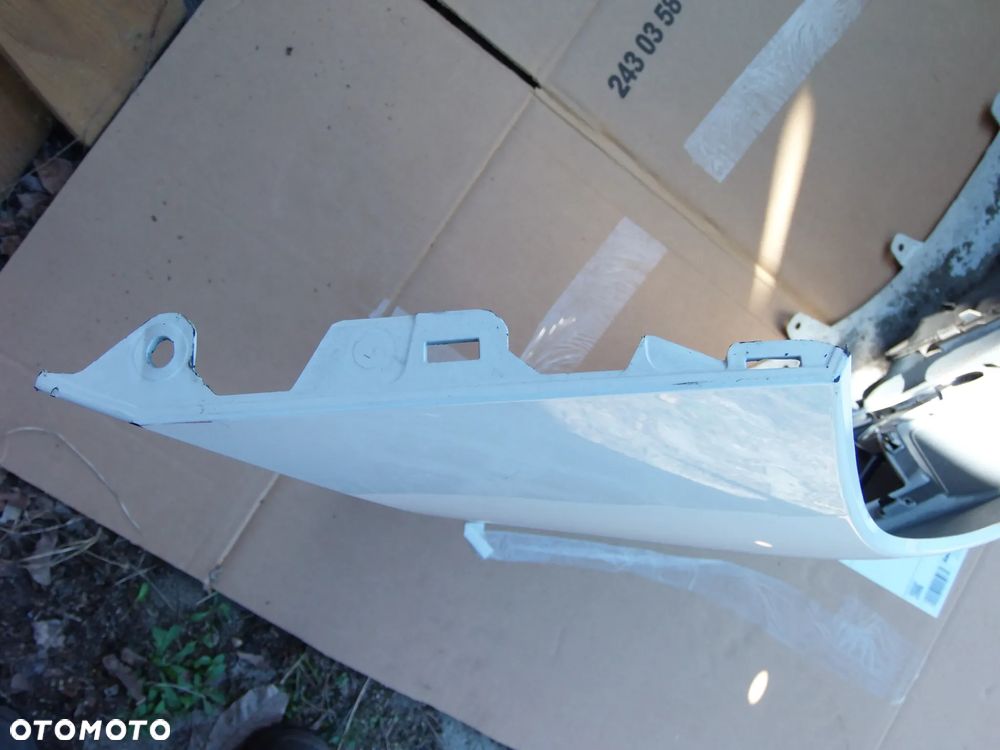 zderzak przód przedni OPEL INSIGNIA B Z40R 4pdc - 5