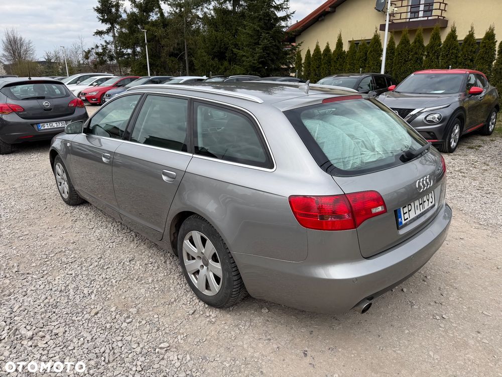 Audi A6 Avant 2.4 - 15
