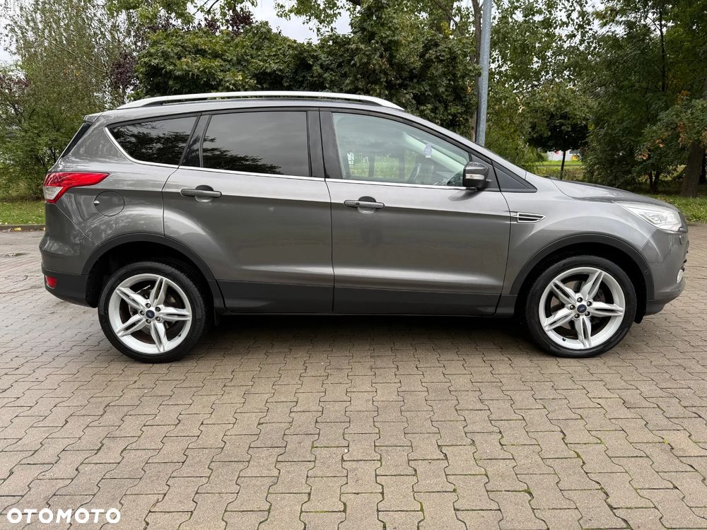 Ford Kuga 2.0 TDCi 4WD Titanium - 5