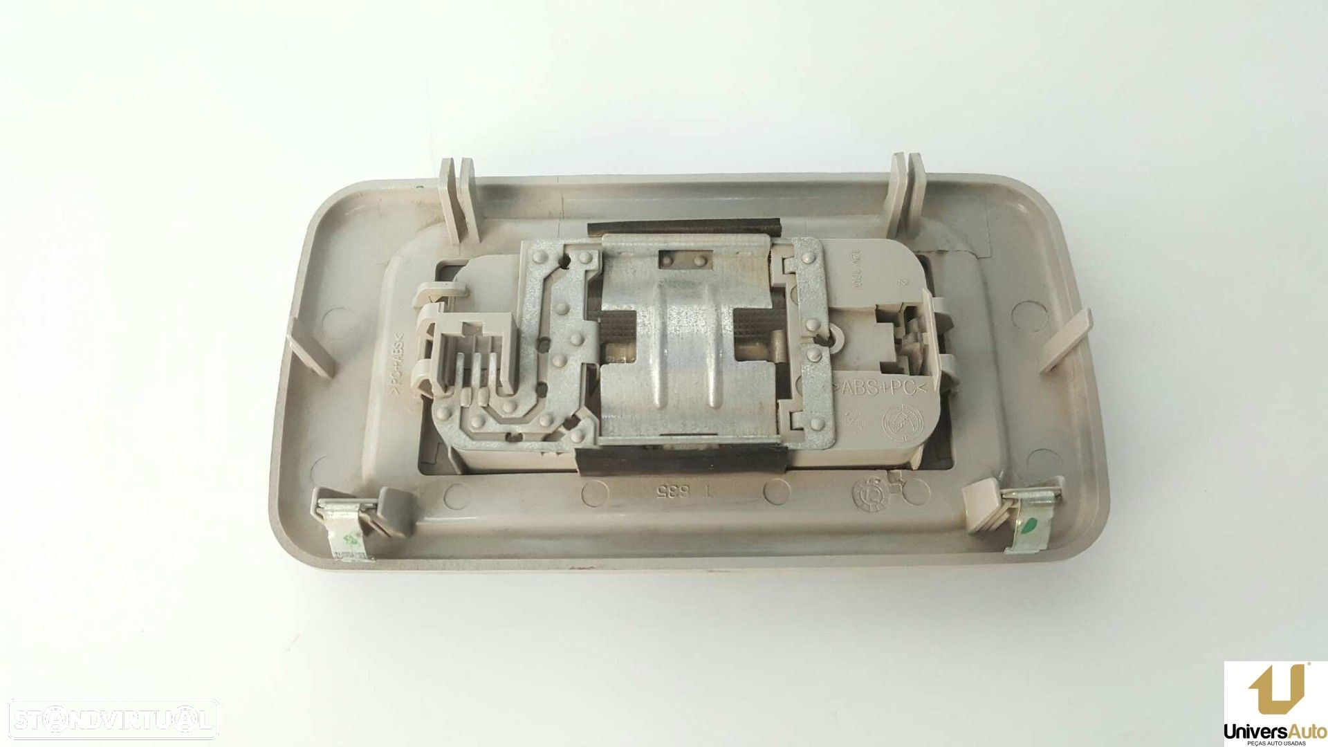 LUZ INTERIOR OPEL COMBO D CARGO L1H1 2,2T - 2