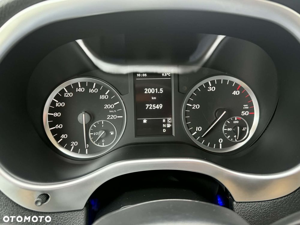 Mercedes-Benz Vito - 12