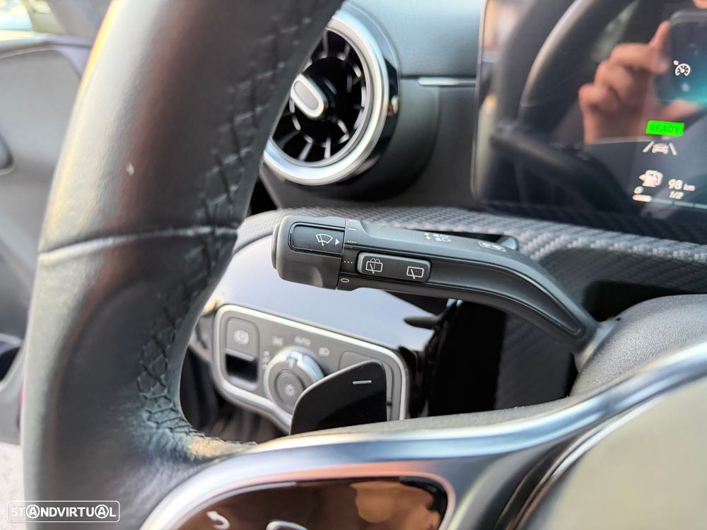 Mercedes-Benz CLA 250 e Shooting Brake Style Plus - 23