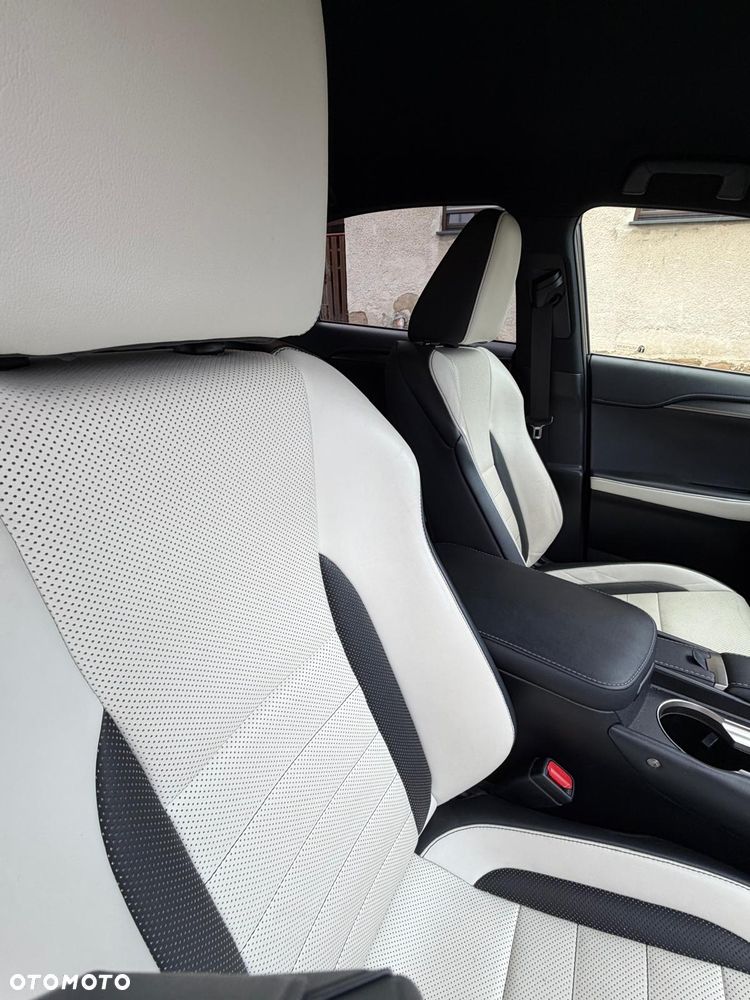 Lexus NX 300 F Sport AWD - 15