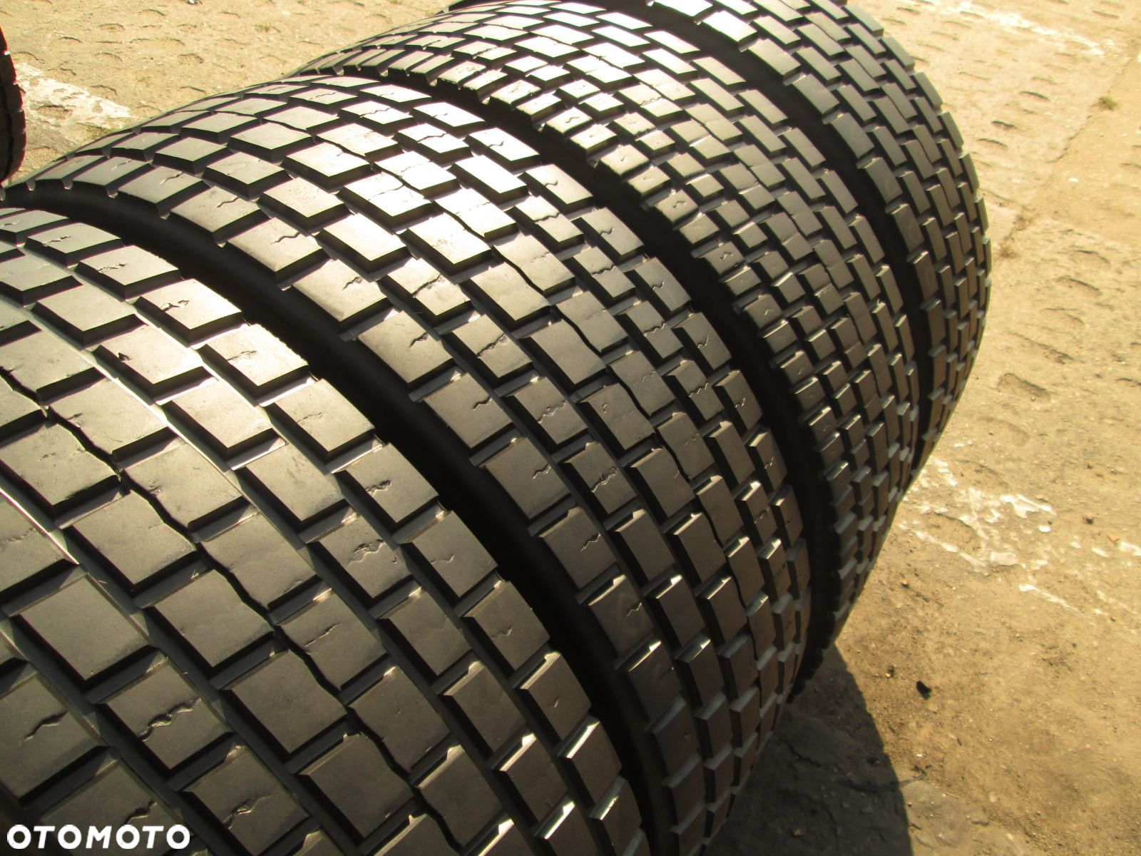 Opony ciężarowe 295/55R22.5 Bieżnikowana WZÓR GOODYEAR. Opony ciężarowe - 6