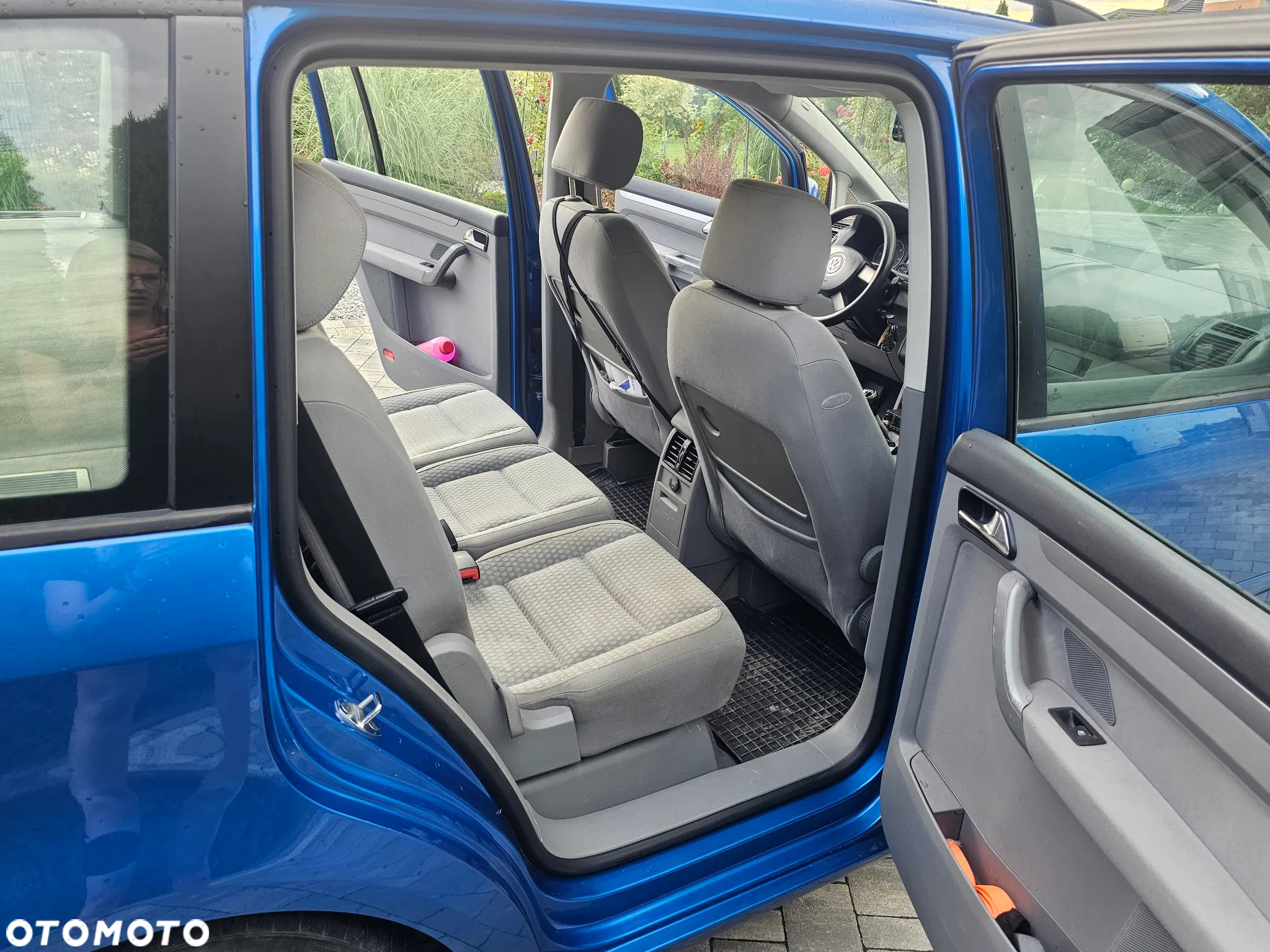 Volkswagen Touran 2.0 TDI Highline - 13