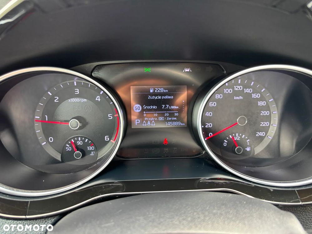 Kia Ceed 1.6 CRDi 136 DCT ISG Platinum Edition - 18