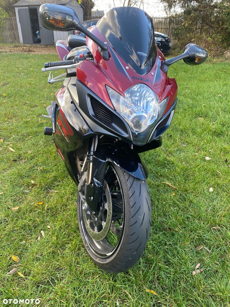 Suzuki GSX-R - 3