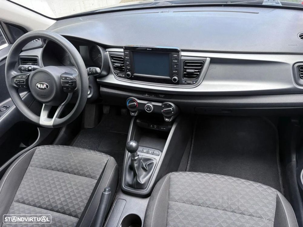 Kia Rio 1.2 CVVT Urban - 31